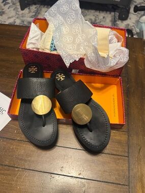 Tory Burch Patos Disc Black Leather Sandals medallion see video 8